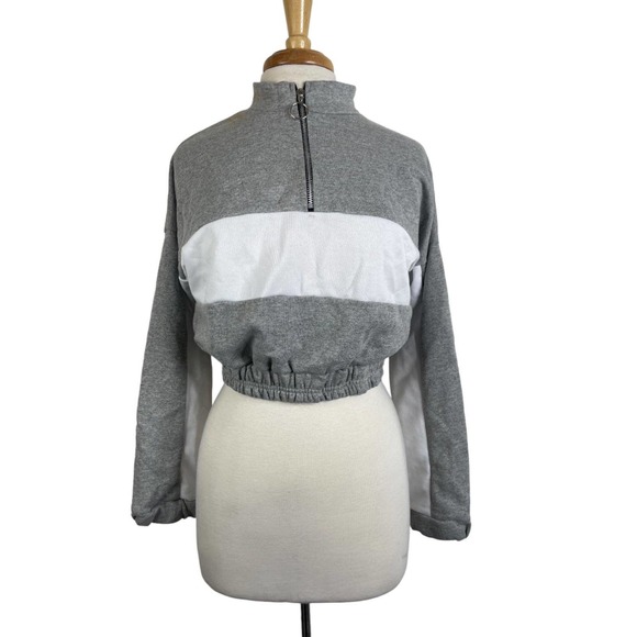 gray & white cropped mock neck quarter zip sweatshirt half zip sweater elastic - Picture 9 of 11